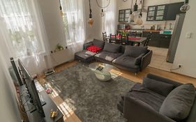 Sopron City Apartment
